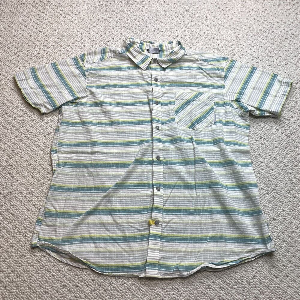 Columbia Shirt Mens 2XL White Striped Short Sleeve Button Up Outdoor Pocket